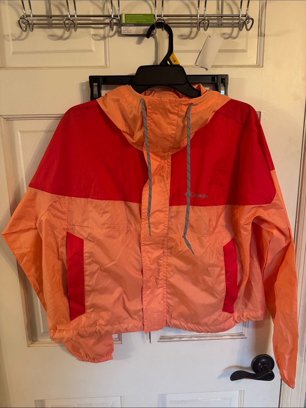 Women’s Columbia Peach and Red Colorblock Hooded Windbreaker